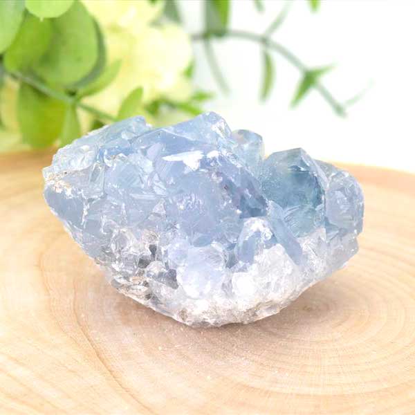 マダガスカル産　セレスタイト　天青石　原石　クラスター　ジオード　置物　浄化　天然石　パワーストーン