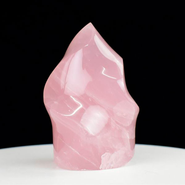 ローズクォーツ　フレイム型　炎型　置物　マダガスカル産　紅石英　恋愛運　天然石　パワーストーン