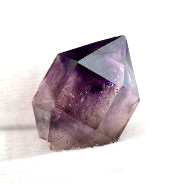 化石入り天然石　 置物 Amazon.co.jp: 紫水晶 天然石 クリスタル 天然水晶 置物 天然石