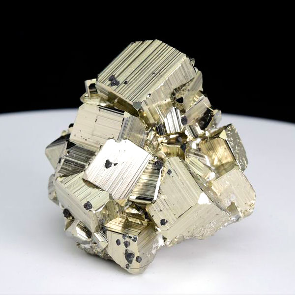 パイライト　原石　黄鉄鉱　結晶　鉱物　ペルー　ワンサラ　pyrite　Huanzala　天然石　パワーストーン