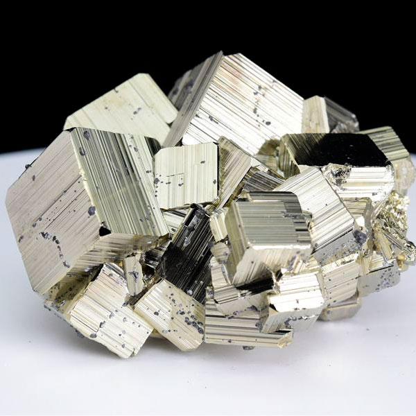 パイライト　原石　黄鉄鉱　結晶　鉱物　ペルー　ワンサラ　pyrite　Huanzala　天然石　パワーストーン