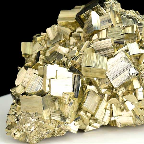 パイライト　原石　黄鉄鉱　結晶　鉱物　ペルー　ワンサラ　pyrite　Huanzala　天然石　パワーストーン