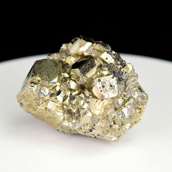 パイライト　原石　黄鉄鉱　結晶　鉱物　ペルー　ワンサラ　pyrite　Huanzala　天然石　パワーストーン