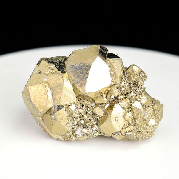 パイライト　原石　黄鉄鉱　結晶　鉱物　ペルー　ワンサラ　pyrite　Huanzala　天然石　パワーストーン
