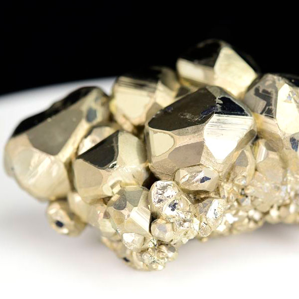 パイライト　原石　黄鉄鉱　結晶　鉱物　ペルー　ワンサラ　pyrite　Huanzala　天然石　パワーストーン