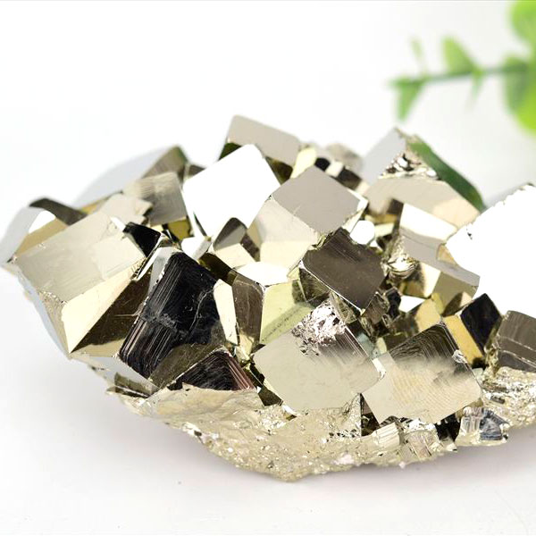 パイライト　原石　黄鉄鉱　結晶　鉱物　ペルー　ワンサラ　pyrite　Huanzala　天然石　パワーストーン