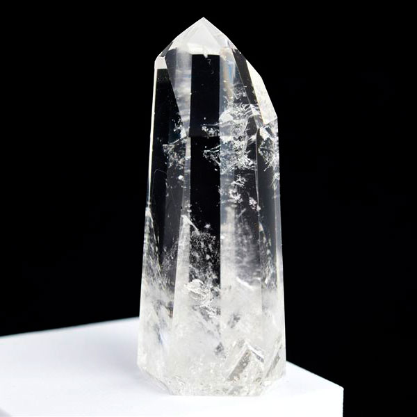 水晶ポイント　六角柱　ブラジル　ポンペウ産　天然水晶　原石　置物　インテリア　浄化　天然石　パワーストーン