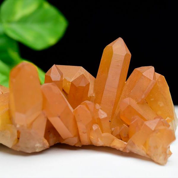 タンジェリンクォーツ（蜜柑水晶）タンジェリン水晶 クラスター