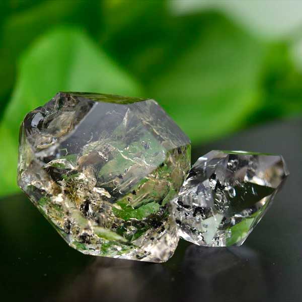 ハーキマーダイヤモンド　ハーキマーダイアモンド　ハーキマー水晶　天然水晶　原石　レインボー　虹入り　パワーストーン