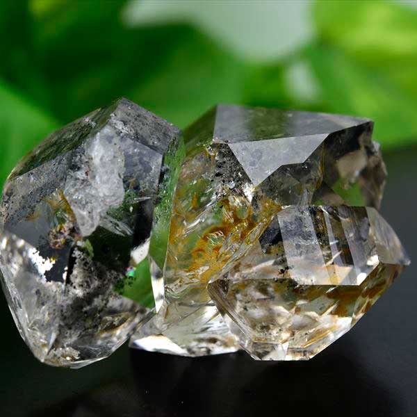 ハーキマーダイヤモンド　ハーキマーダイアモンド　ハーキマー水晶　天然水晶　原石　レインボー　虹入り　パワーストーン