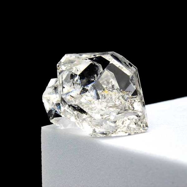 ハーキマーダイヤモンド　ハーキマーダイアモンド　ハーキマー水晶　天然水晶　原石　レインボー　虹入り　パワーストーン