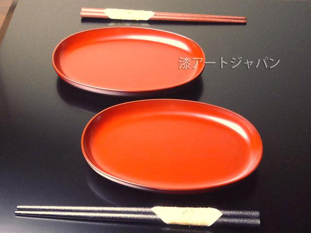 輪島漆塗り　小判皿（洗朱）2枚と箸２膳セット