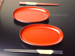 輪島漆塗り　小判皿（洗朱）2枚と箸２膳セット