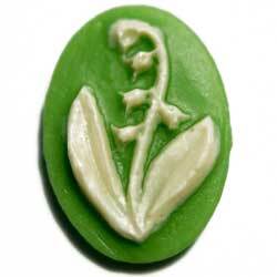 １４×１０　アクリルカメオ　すずらん　緑×白（ロット違い）