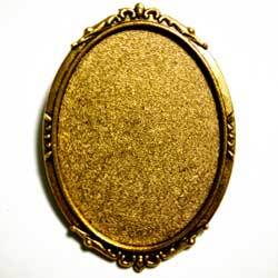 ４０×３０　オーバルＳＴ　ブローチ枠　金古美