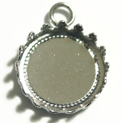 １２ｍｍ　ラウンド　１カンクラウン枠　ＣＢ　銀