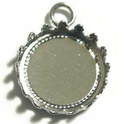 １２ｍｍ　ラウンド　１カンクラウン枠　ＣＢ　銀