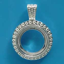 １６ｍｍ　ラウンドセッティング　バチカン付　銀