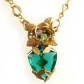 エメラルド　ネックレス