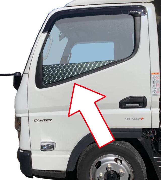 GEキャンター/ブルーテックキャンター/20キャンター標準/ワイド　ドアハンドル用ステンレス板 鏡面／ウロコ（窓下ロングタイプ）