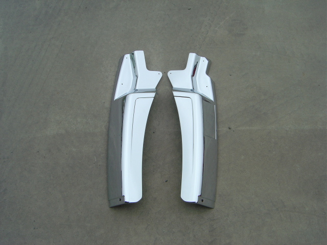 ☆特価☆フロントマッドガードカバー　クオン／17クオン（マッドガードのセンサー無し車用）