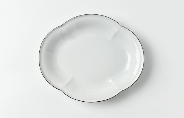 水野克俊 白磁口紅桜8寸皿 ｜ 暮らしのうつわ花田 和食器 通販