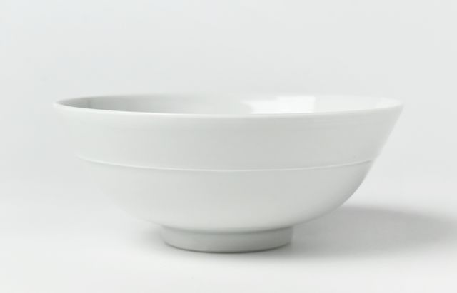 〔白磁　筒描　飯碗〕 水野克俊 68 白磁飯碗 ｜ 暮らしのうつわ花田 和食器 通販