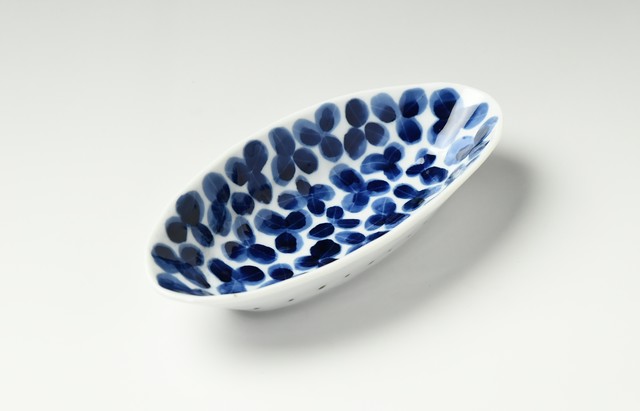 長谷川由香 三つ葉文楕円深鉢（小） 作家｜和食器 通販 暮らしのうつわ