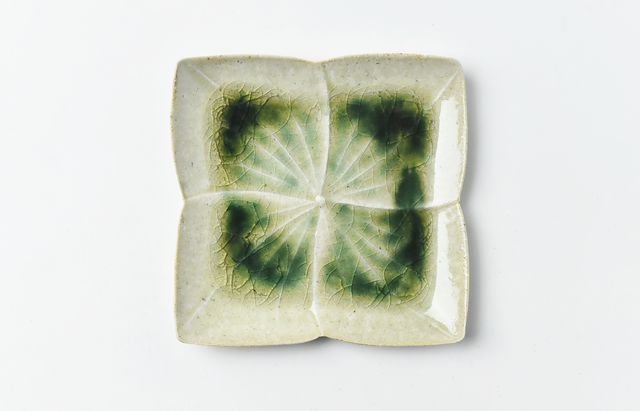 花田オリジナル 白磁八角皿【H】 ｜ 暮らしのうつわ花田 和食器 通販