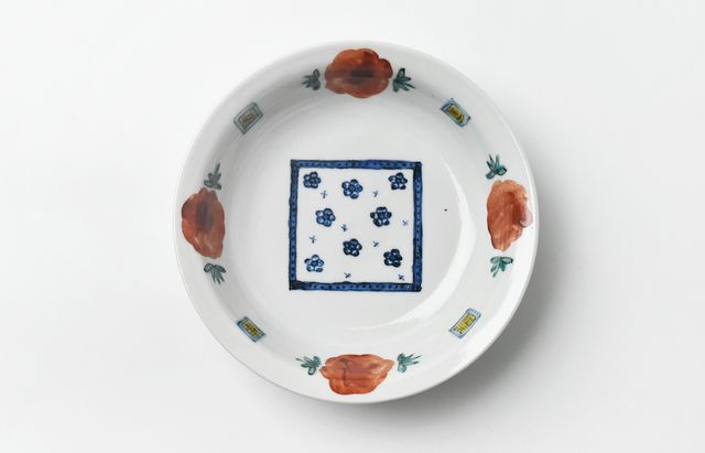 重田 良古 赤絵花柄6寸皿 ｜ 暮らしのうつわ花田 和食器 通販