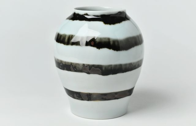 日下華子 鉄絵コマ花器（大） ｜ 暮らしのうつわ花田 和食器 通販