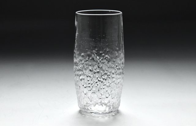 【西山芳浩】 花瓶 西山芳浩 ガラス 一輪挿し 花入れ 角瓶 - メルカリ