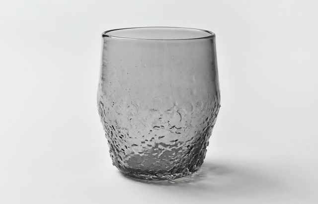 河上智美絞りリム7寸皿（グレー）｜暮らしのうつわ花田和食器通販