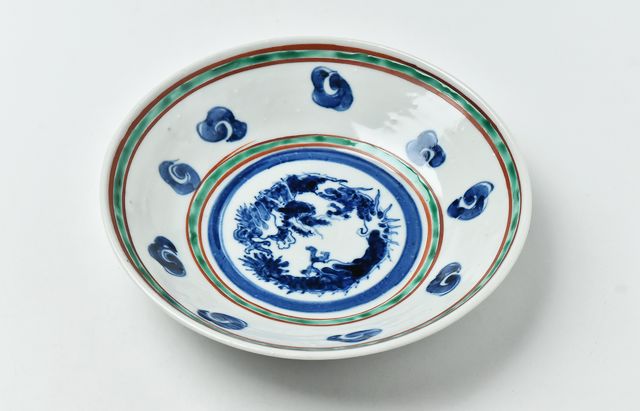 正木春蔵　色絵染付 魚藻文 端反皿 1108-300x225.jpg