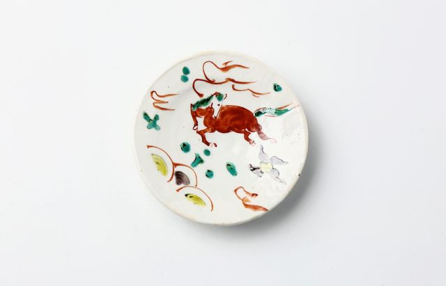 松浦ナオコ 4 赤絵花兎文5寸皿 ｜ 暮らしのうつわ花田 和食器 通販