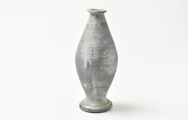 大平新吾　信楽焼き花瓶 グレー 中サイズ 大平新吾 信楽焼き花瓶 グレー 中サイズ 大平新五｜暮らしの