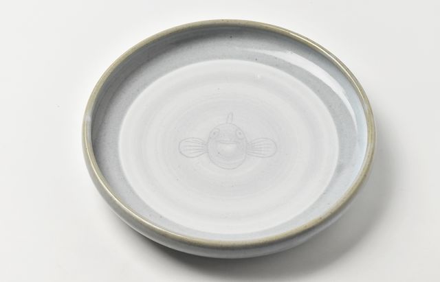 松本優樹 11 もみ灰釉8寸浅鉢（絵） ｜ 暮らしのうつわ花田 和