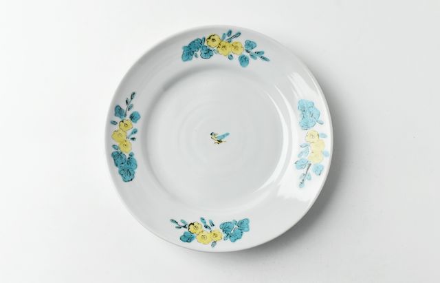 九谷青窯 88 印判うず巻8寸皿 ｜ 暮らしのうつわ花田 和食器 通販