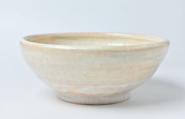 須田せい華　鉢と小さな茶碗 鈴木重孝 薄紅化粧丸縁7寸鉢 ｜ 暮らしのうつわ花田 和食器 通販