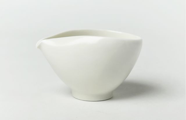鈴木重孝 黄白磁カップ＆木のソーサー ｜ 暮らしのうつわ花田 和食器 通販