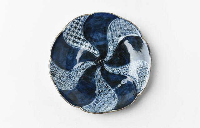 土本訓寛・久美子 35E 焼締象嵌蓮弁皿（中） ｜ 暮らしのうつわ花田 和