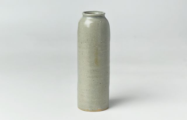 安齋新・厚子 56 青磁掛け花入 ｜ 暮らしのうつわ花田 和食器 通販