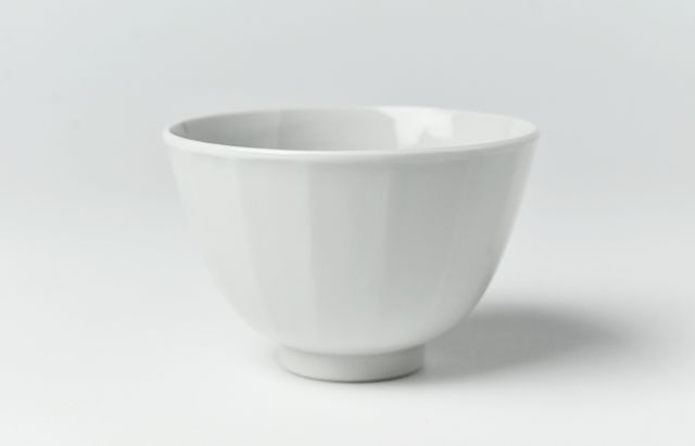 水野克俊 白磁胴紐汲出 ｜ 暮らしのうつわ花田 和食器 通販