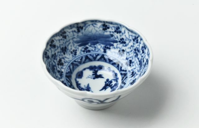 ☆ 中鉢 煮物鉢 和食器 清 昭和レトロ 花 青 白 4個セット ☆ ☆ 中鉢 煮物鉢 和食器 清 昭和レトロ 花 青 白 4個セット ☆