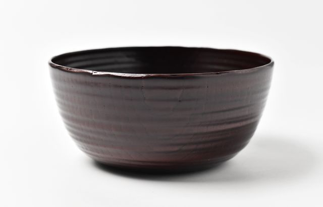 ♥絵志野　鉢　桐箱付き　志野　菓子鉢　骨董品 ♥絵志野 鉢 桐箱付き 志野 菓子鉢 骨董品 宇野千代 桜絵柄