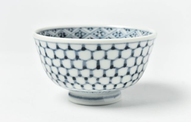 海野裕 染付亀甲文飯碗［S］