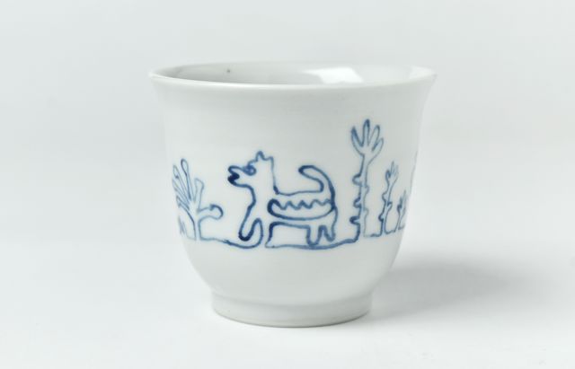 岡本修 染付木と動物猪口 ｜ 暮らしのうつわ花田 和食器 通販