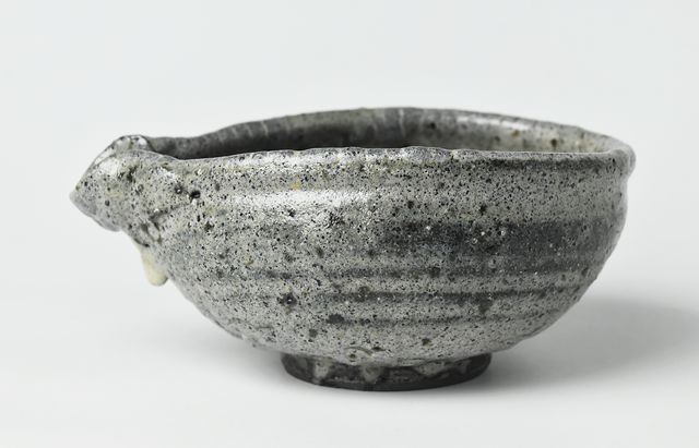 工藤和彦 286 緑粉引片口鉢 ｜ 暮らしのうつわ花田 和食器 通販