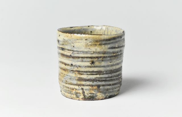 工藤和彦 126 白樺刷毛目筒湯呑（小） ｜ 暮らしのうつわ花田 和食器 通販