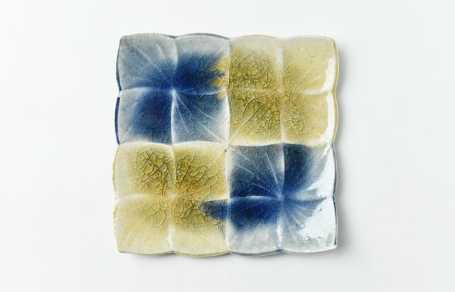 雪ノ浦裕一 灰釉鎬小皿 ｜ 暮らしのうつわ花田 和食器 通販